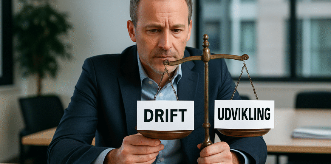 Balancering mellem udvikling og drift.